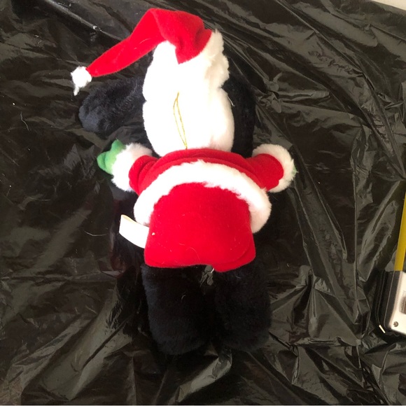 Christmas Santa Snoopy - How cute would this be sitting in your holiday display - Picture 11 of 16